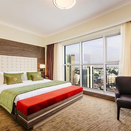 Grand Pasha Luxury Central Nicosia Hotel & Casino Екстер'єр фото