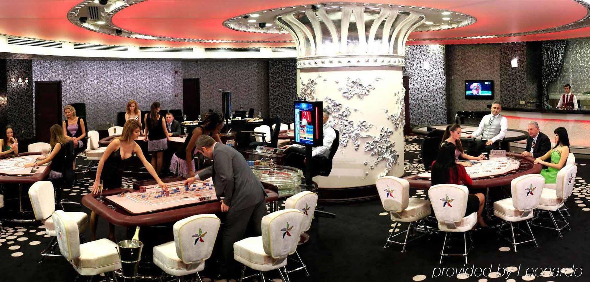 Grand Pasha Luxury Central Nicosia Hotel & Casino Ресторан фото