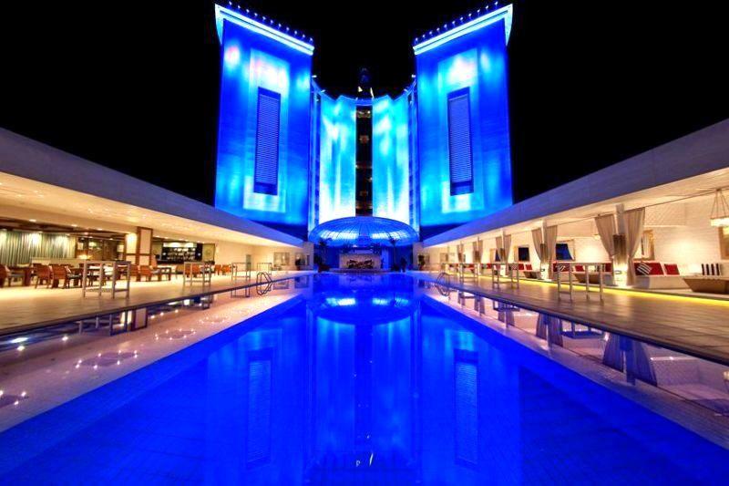 Grand Pasha Luxury Central Nicosia Hotel & Casino Екстер'єр фото