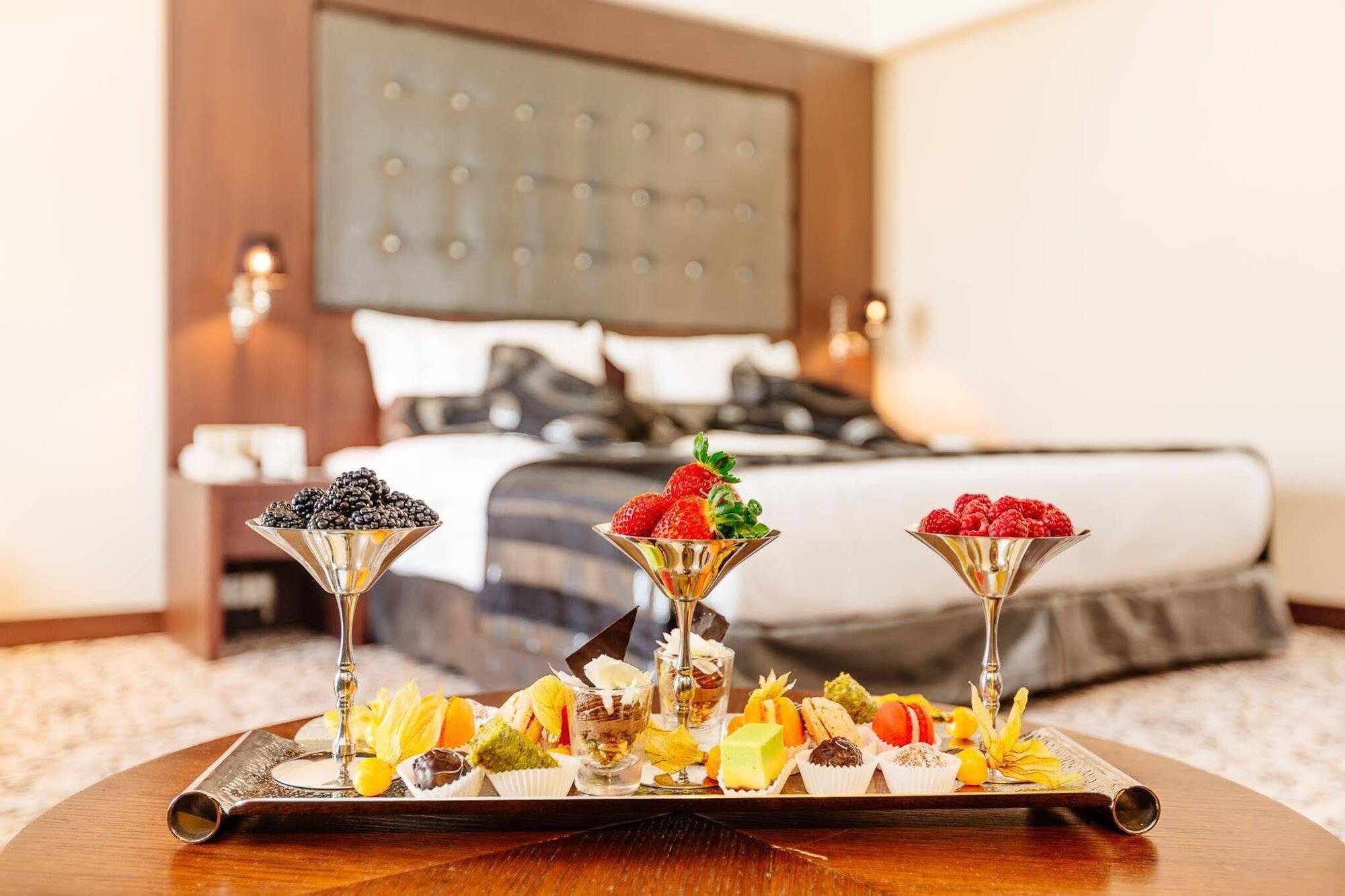 Grand Pasha Luxury Central Nicosia Hotel & Casino Екстер'єр фото