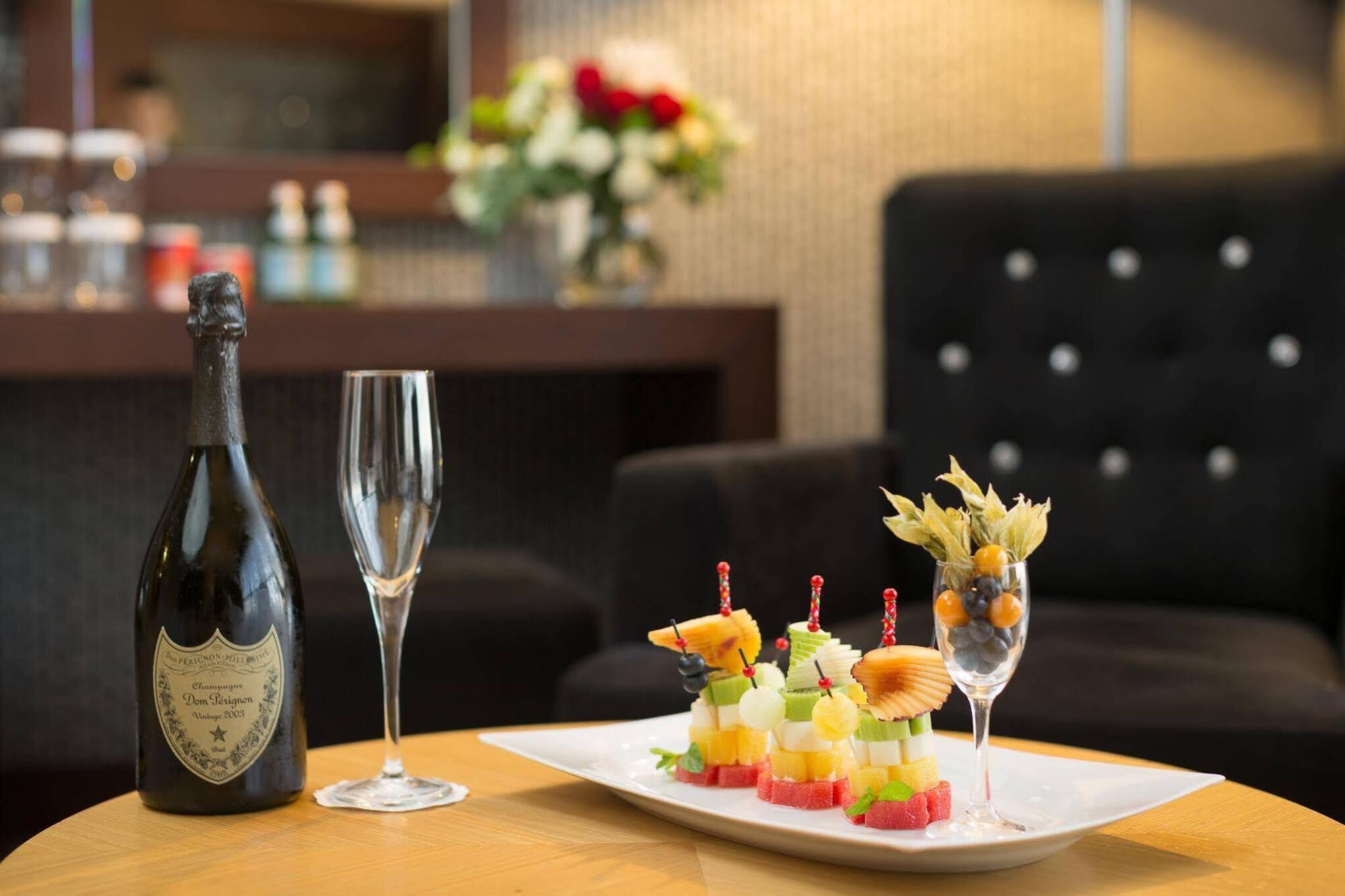 Grand Pasha Luxury Central Nicosia Hotel & Casino Екстер'єр фото